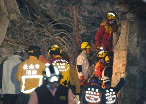 Rescue operations continue in quake-hit Tainan