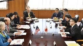 Japan, U.S. businesses chiefs meet in Tokyo