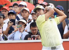 Golf: Matsuyama climbs to 4th in Malaysia