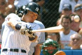 Matsui helps power Yankees to victory over Athletics