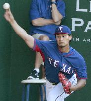 Darvish throws 50 pitches in pen