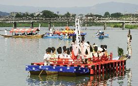 Ancient imperial boat celebration reenacted in Kyoto