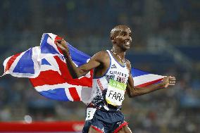 Olympics: Farah celebrates 5,000m victory