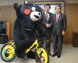 Kumamon bike sharing in China to promote Japan's Kumamoto Pref.