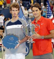 Federer wins 5th straight U.S. Open men's singles title