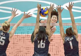 Olympics: U.S. defeats Japan in women's volleyball