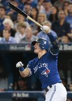 Baseball: Blue Jays stay alive in ALDS