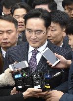 Court considers arrest of Samsung Vice Chairman Lee Jae Yong