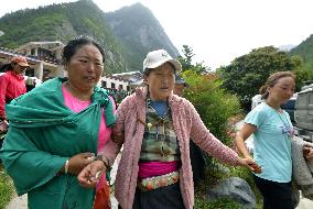 Search and rescue work continues in China's quake-hit Sichuan