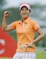 Miyazato shares lead at HSBC Women's Champions