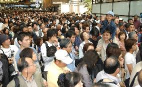 Golden Week departure rush peaks at Narita, Kansai airports