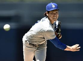 Baseball: Maeda gets no-decision as Dodgers outlast Padres in 17