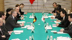 Japan, Belgium agree to boost economic ties
