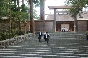 Ise Grand Shrine a place of "appreciation" at Ise-Shima summit