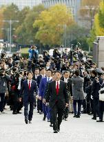 Abe to be re-elected Japan PM as special Diet session convenes