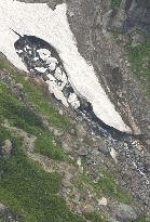 Landslide kills climber on Mt. Shirouma in Nagano