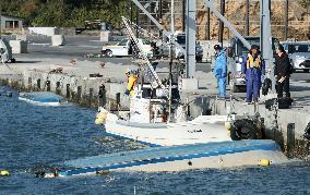 M7.4 quake hits northeastern Japan, causing tsunami