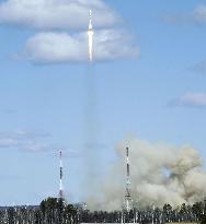 Russia launches 1st rocket from new Vostochny Cosmodrome
