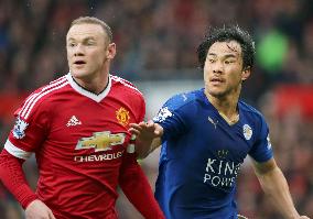 Leicester's title celebrations put on hold after draw at Man Utd