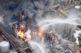 CORRECTED: Fire at oil plant in Wakayama Pref., 3,000 people urged to evacuate