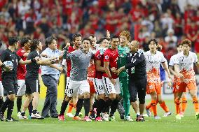 Soccer: Tempers flare after Urawa's ACL win over Jeju