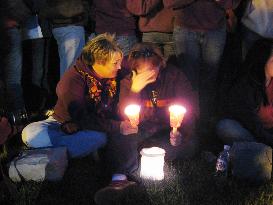 People mourn Virginia Tech shooting victims