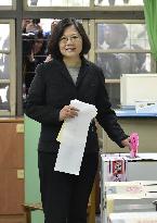 Taiwan heads to the polls in presidential, legislative elections