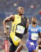 Olympics: Bolt completes unprecedented 100m three-peat