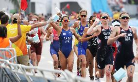 Olympics: Triathletes in action