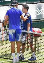 Tennis: Nishikori retires hurt in Germany for 3rd straight year