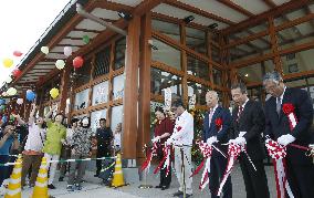 New shopping center opens in tsunami-hit Ishinomaki