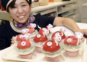 Octopus-shaped cakes advertising specialty of Akashi