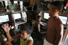 Children in Rio de Janeiro favela