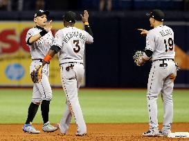 Baseball: Marlins avoid sweep by Rays