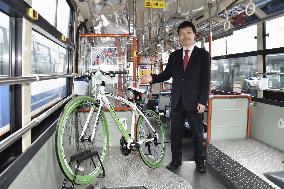 Cyclist-friendly bus in Hokkaido