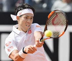 Nishikori advances to 3rd round in Italian Open