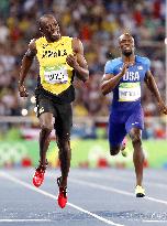 Olympics: Bolt wins 200m to complete sprint double