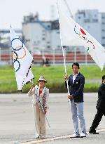 Olympic flag arrives in Tokyo