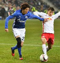 Salzburg beat Schalke 2-0 in Europa League