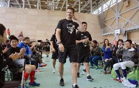 gby: Richie McCaw in Japan for support project