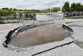 Strong quake hits western Japan