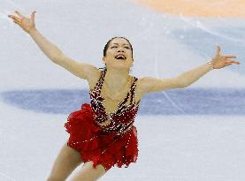 Suzuki finishes 8th in women's figure skating