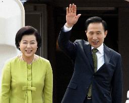 S. Korean Pres. Lee leaves for Washington for summit with Obama