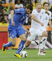 Italy draw 1-1 with New Zealand