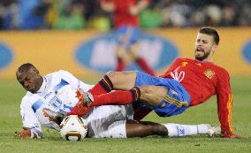 Spain beat Honduras 2-0 at World Cup