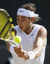 Spain's Nadal advances to Wimbledon quarater-finals