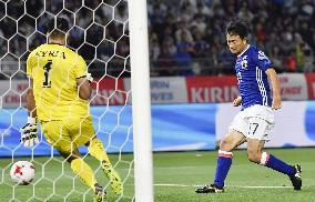 Soccer: Konno equalizer spares Japan vs. Syria, Kagawa injured