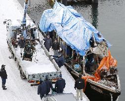 Police arrest N. Korean fishing boat crew
