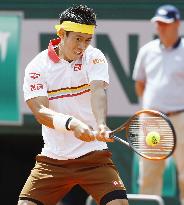 Tennis: Nishikori falls in French Open 4th round