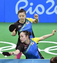 Olympics: Japanese pair wins in table tennis team event
